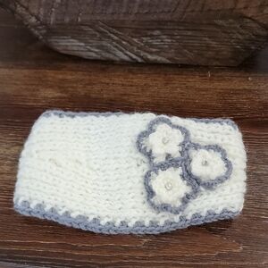 David and Young White and Gray Knitted Ear Warmer